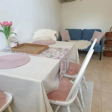 Simay Apartment *